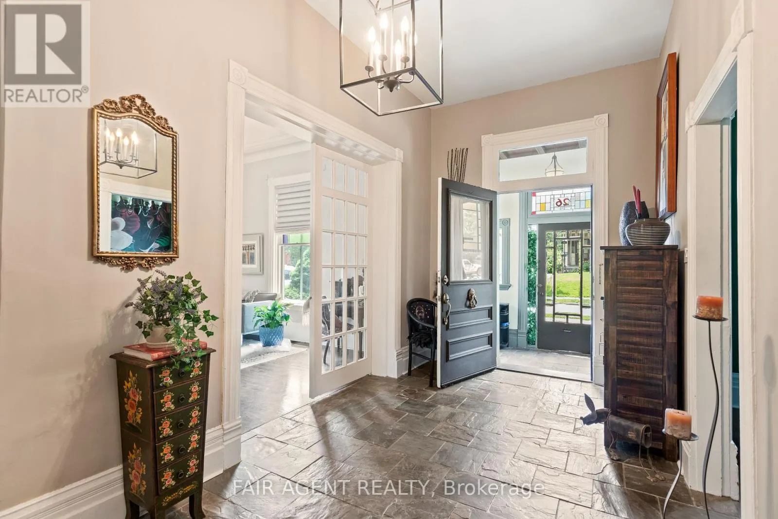 26 DALY AVENUE
