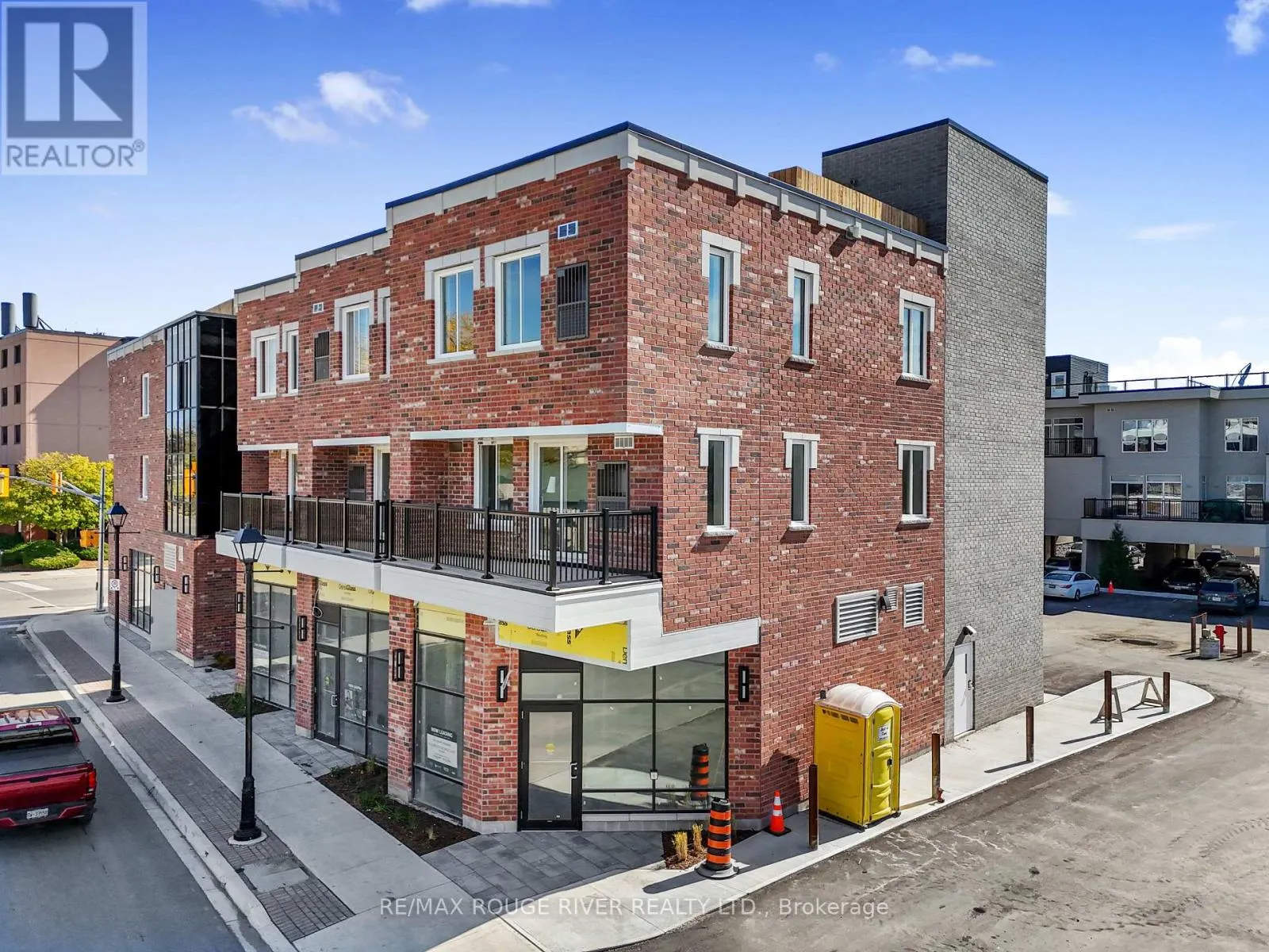 104-110 - 185 DIVISION STREET, #104-110