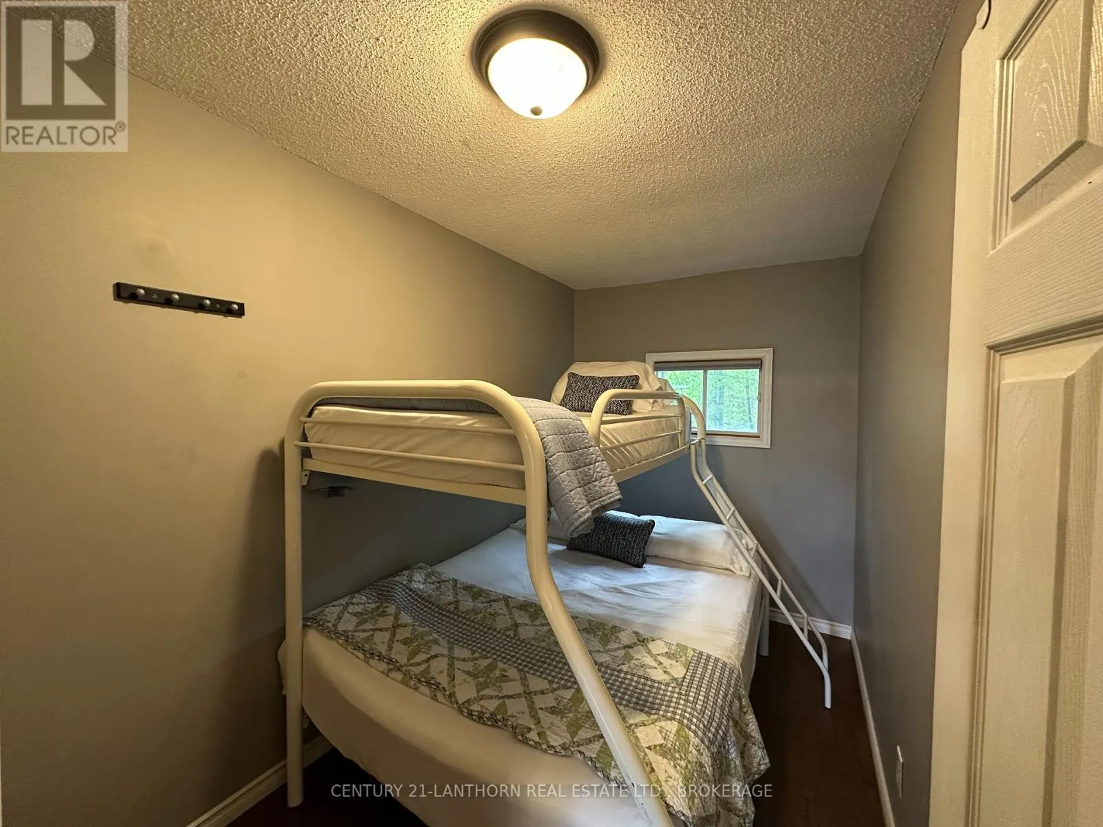 1024 HARRINGTON LANE