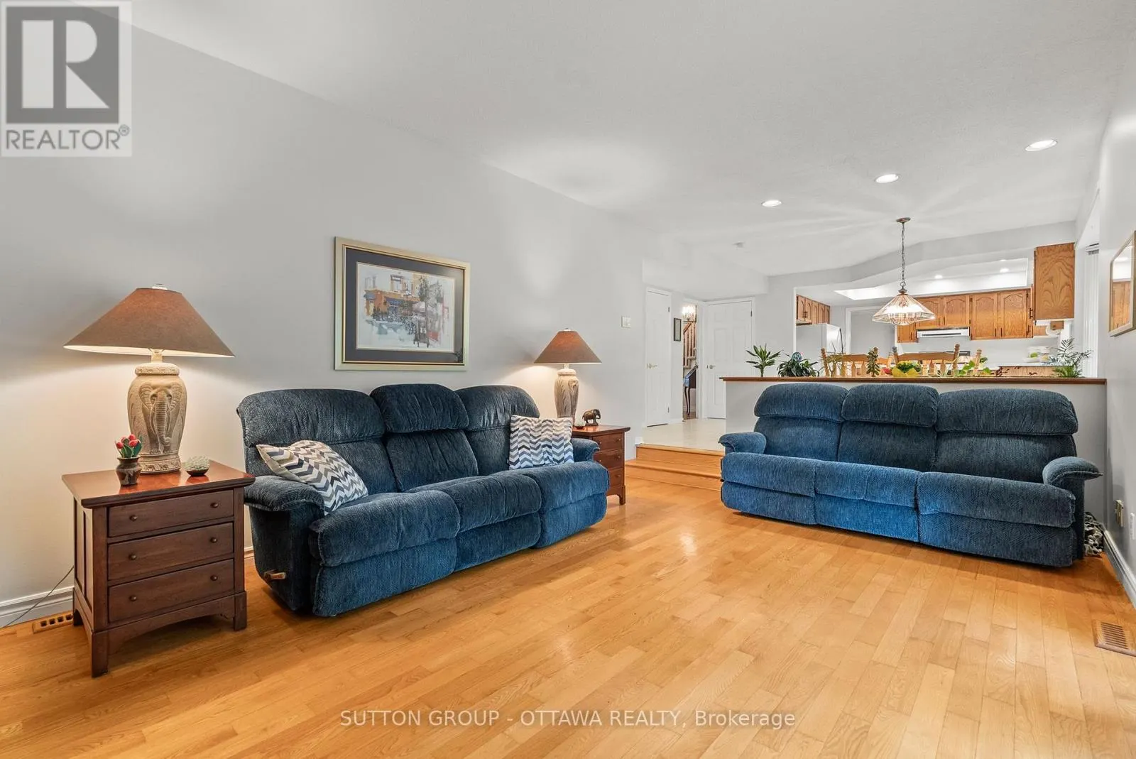 9 SUNDANCE COURT