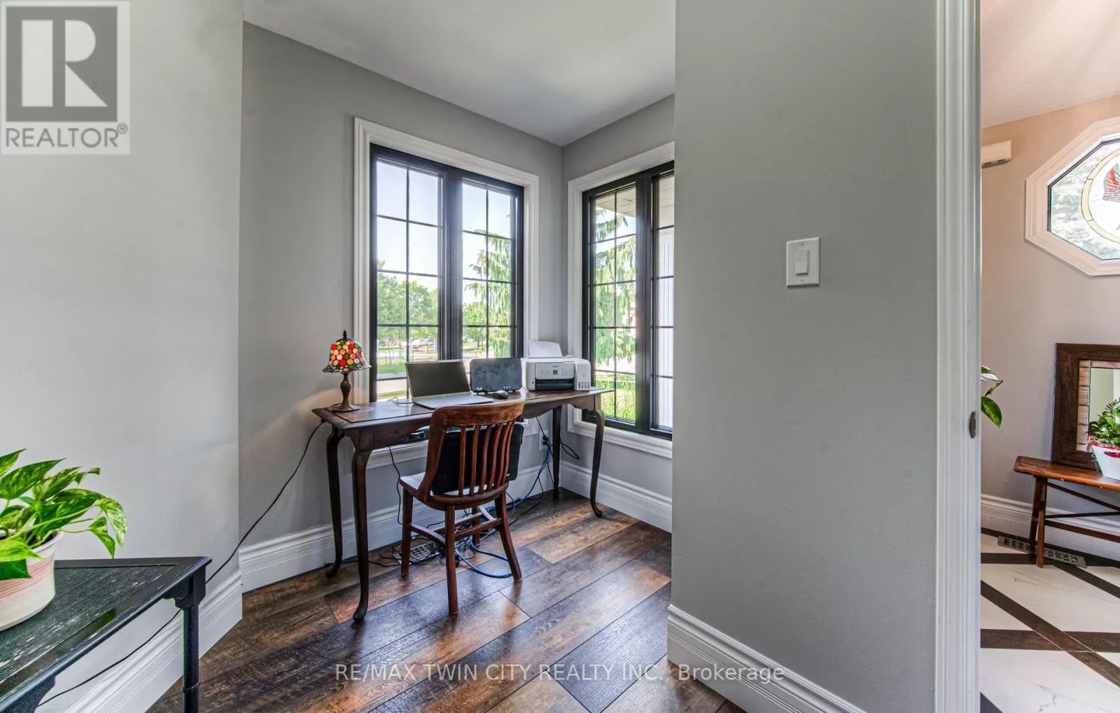3 WESTVIEW CRESCENT
