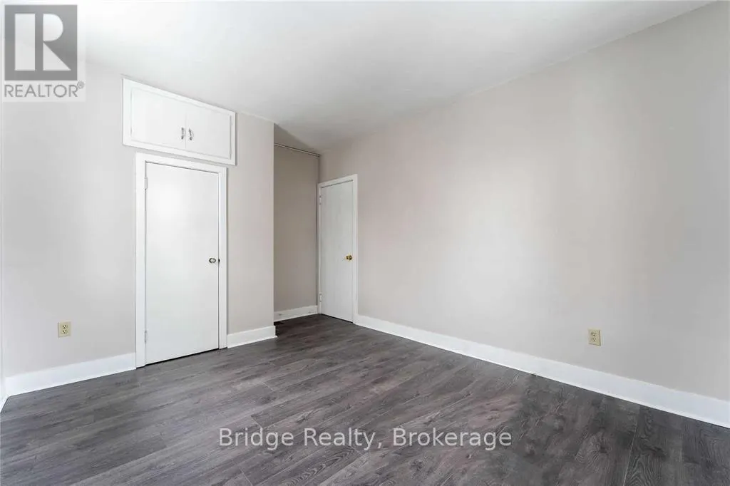 2 - 208 HURON STREET, #2