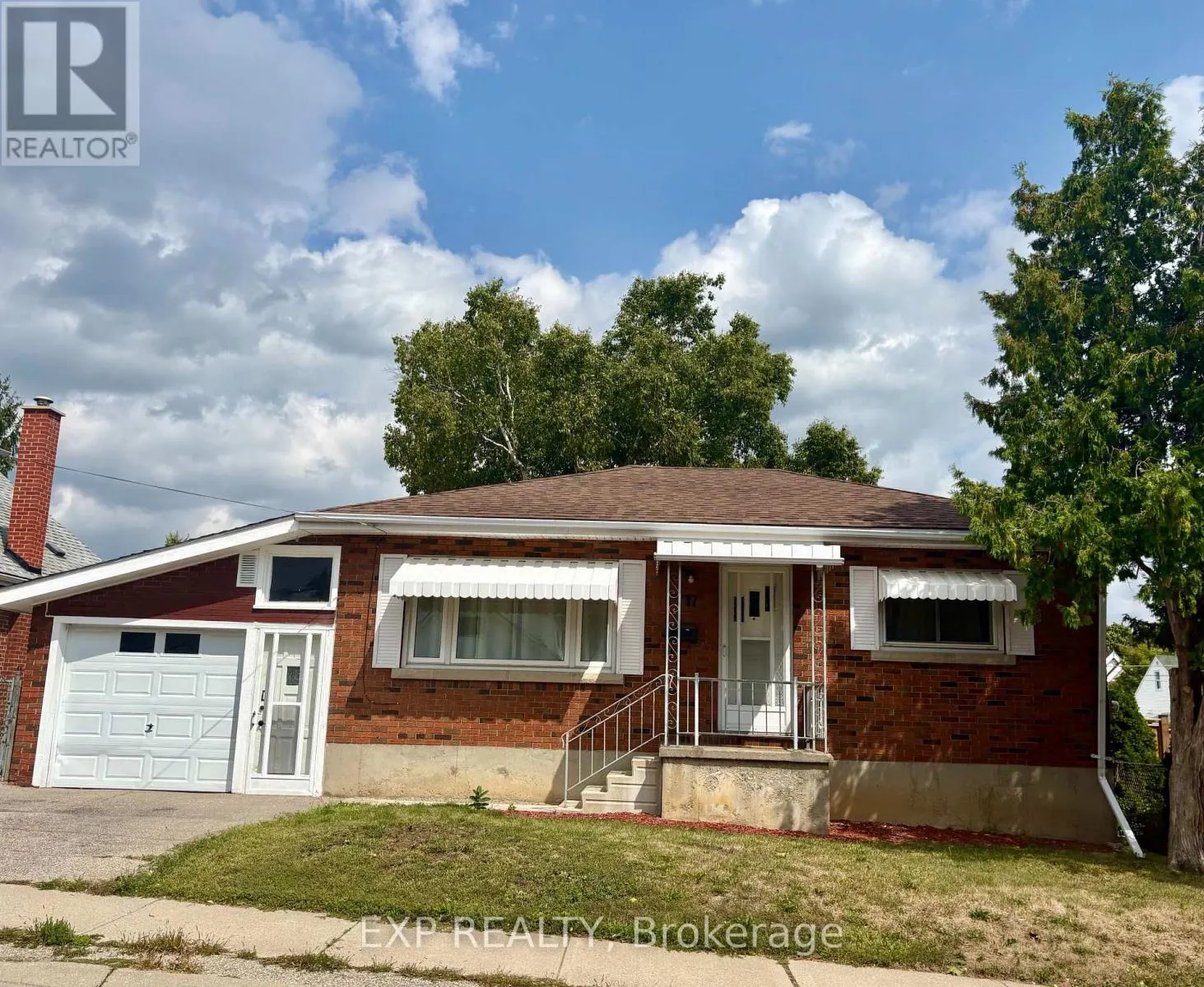 17 HUFF AVENUE