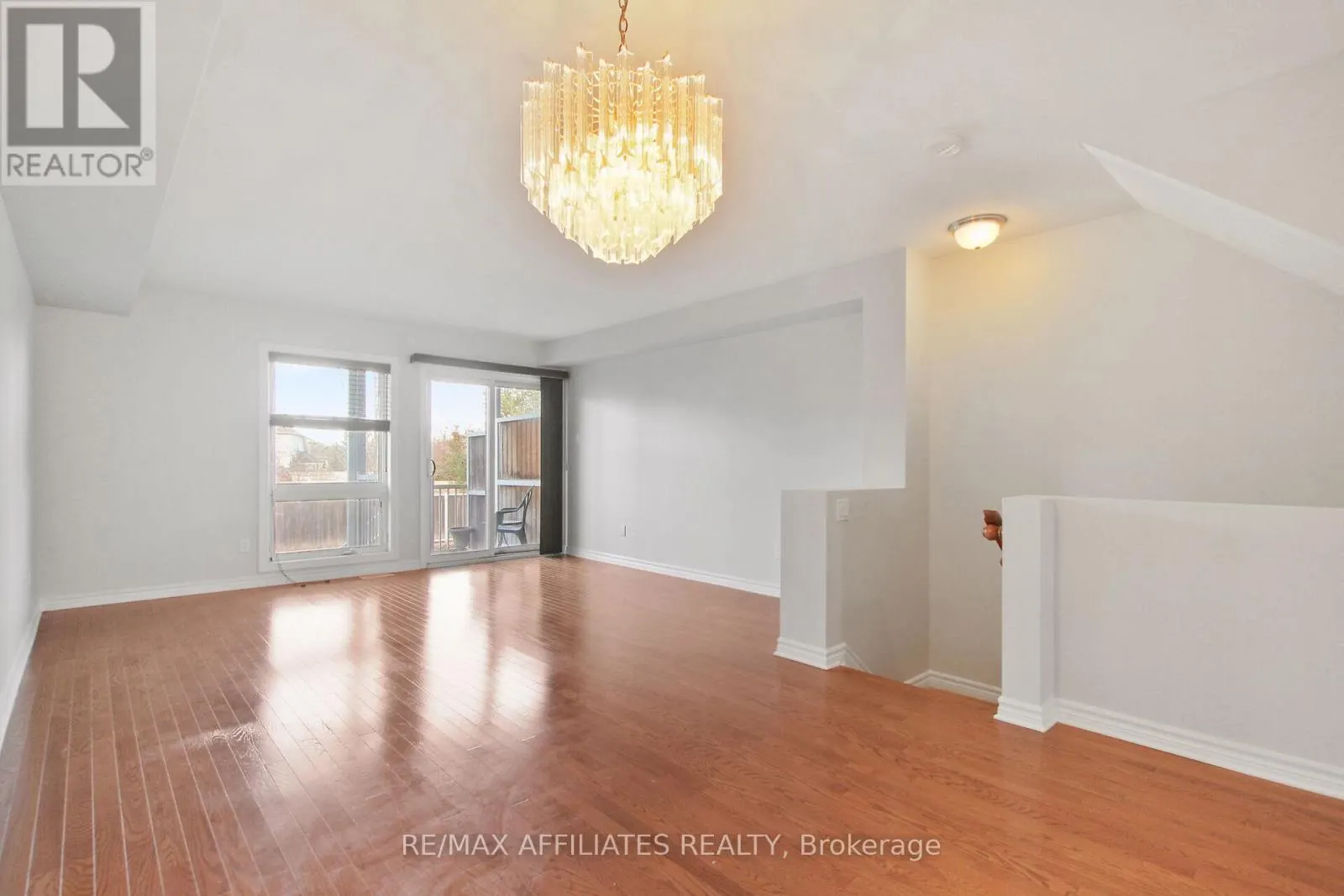 393 CHAPMAN MILLS DRIVE