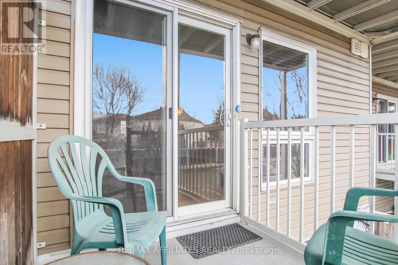 393 CHAPMAN MILLS DRIVE