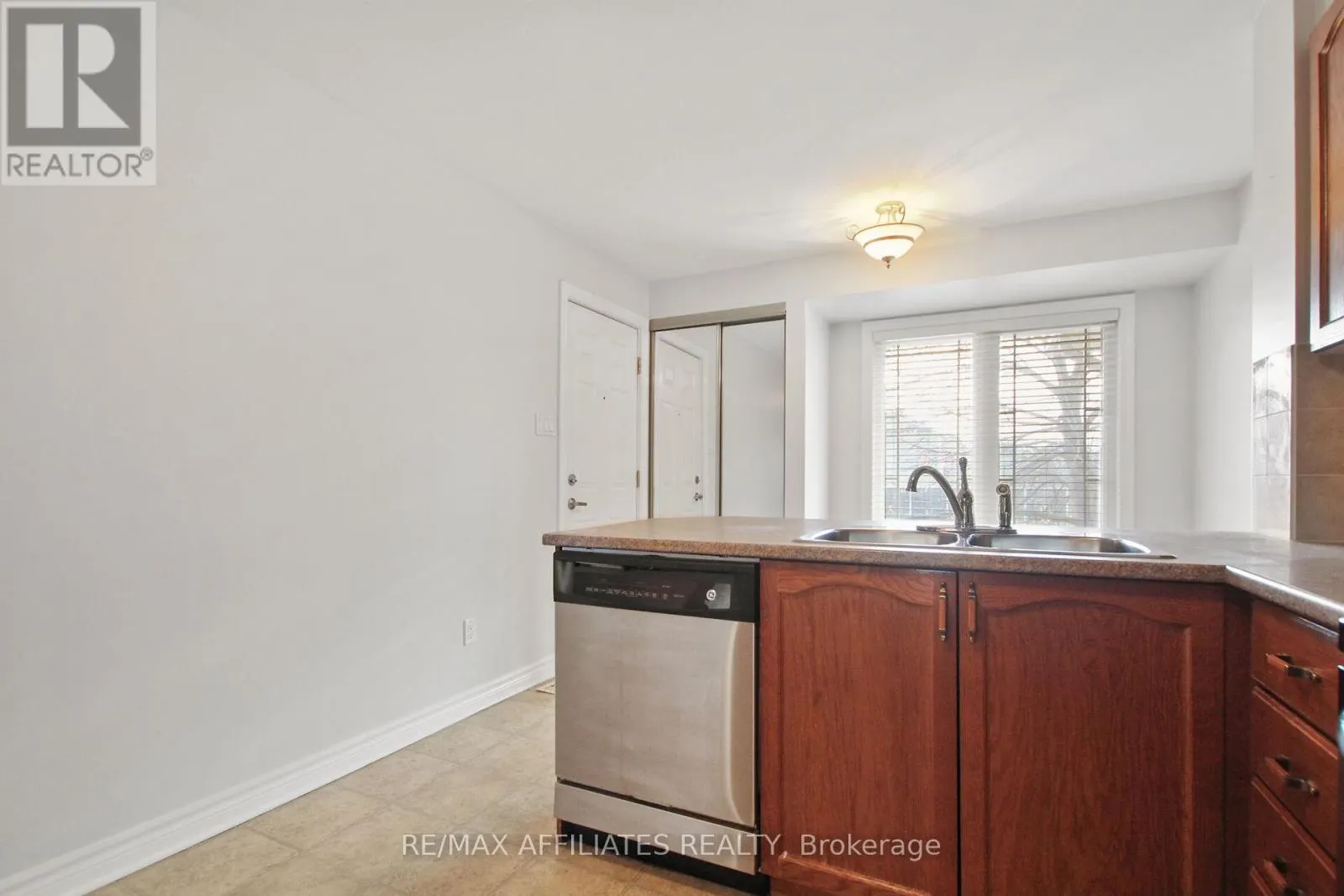 393 CHAPMAN MILLS DRIVE