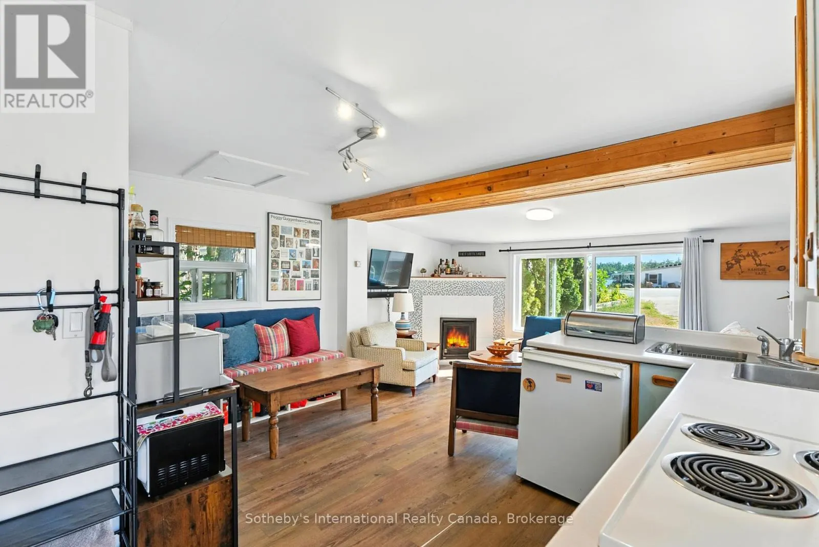 1118 SOUTH KAHSHE LAKE ROAD
