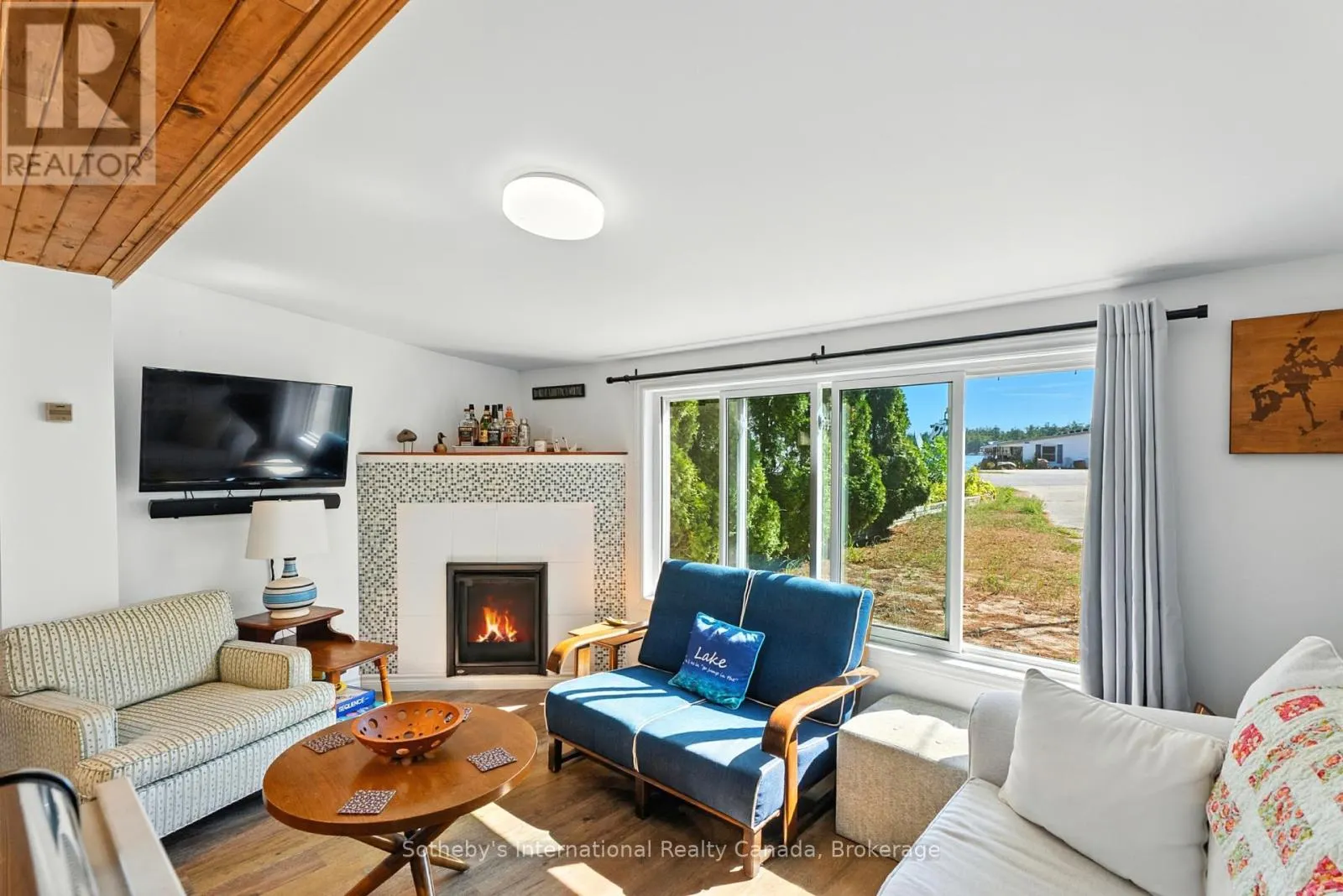 1118 SOUTH KAHSHE LAKE ROAD