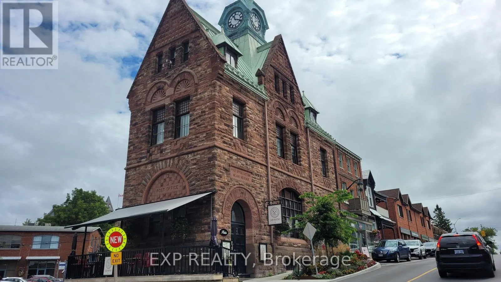 6 - 73 MILL STREET