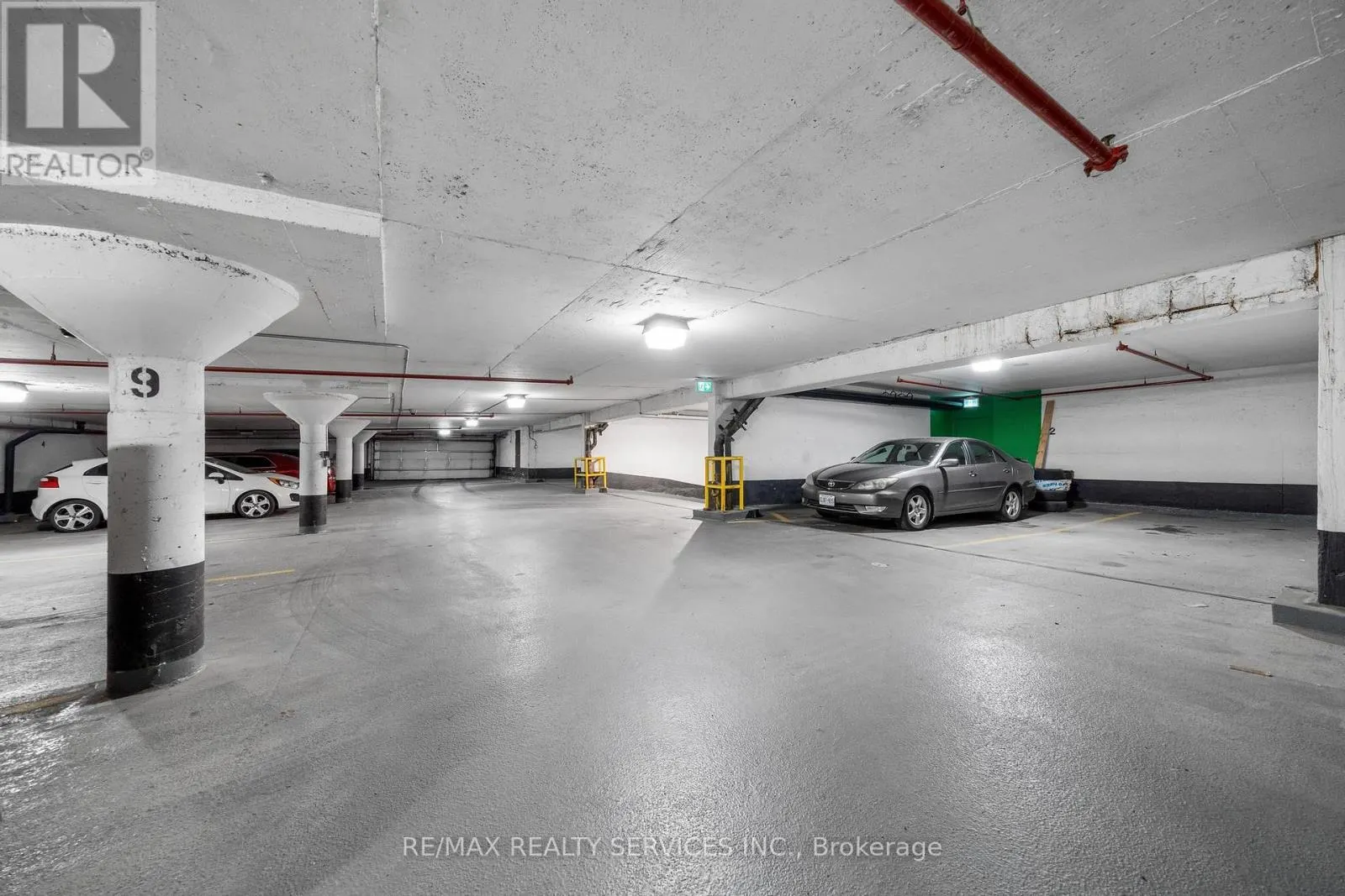 808 - 223 JACKSON STREET W