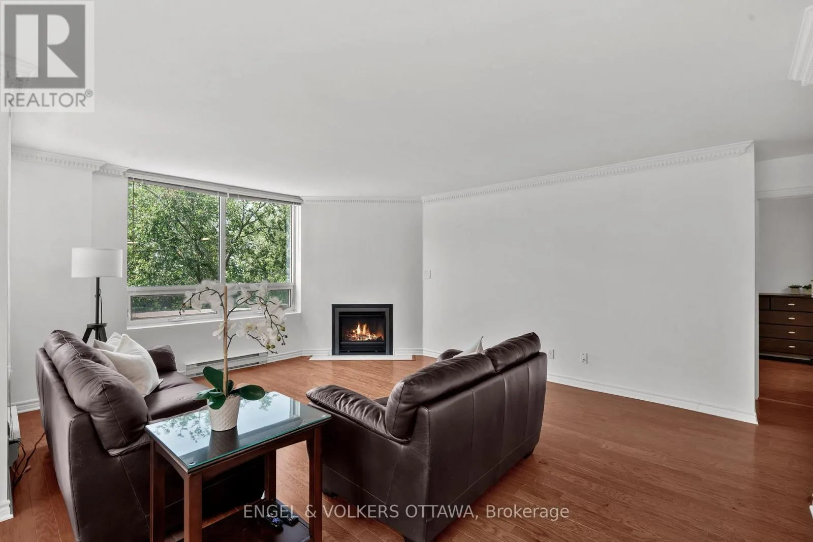 305 - 3105 CARLING AVENUE