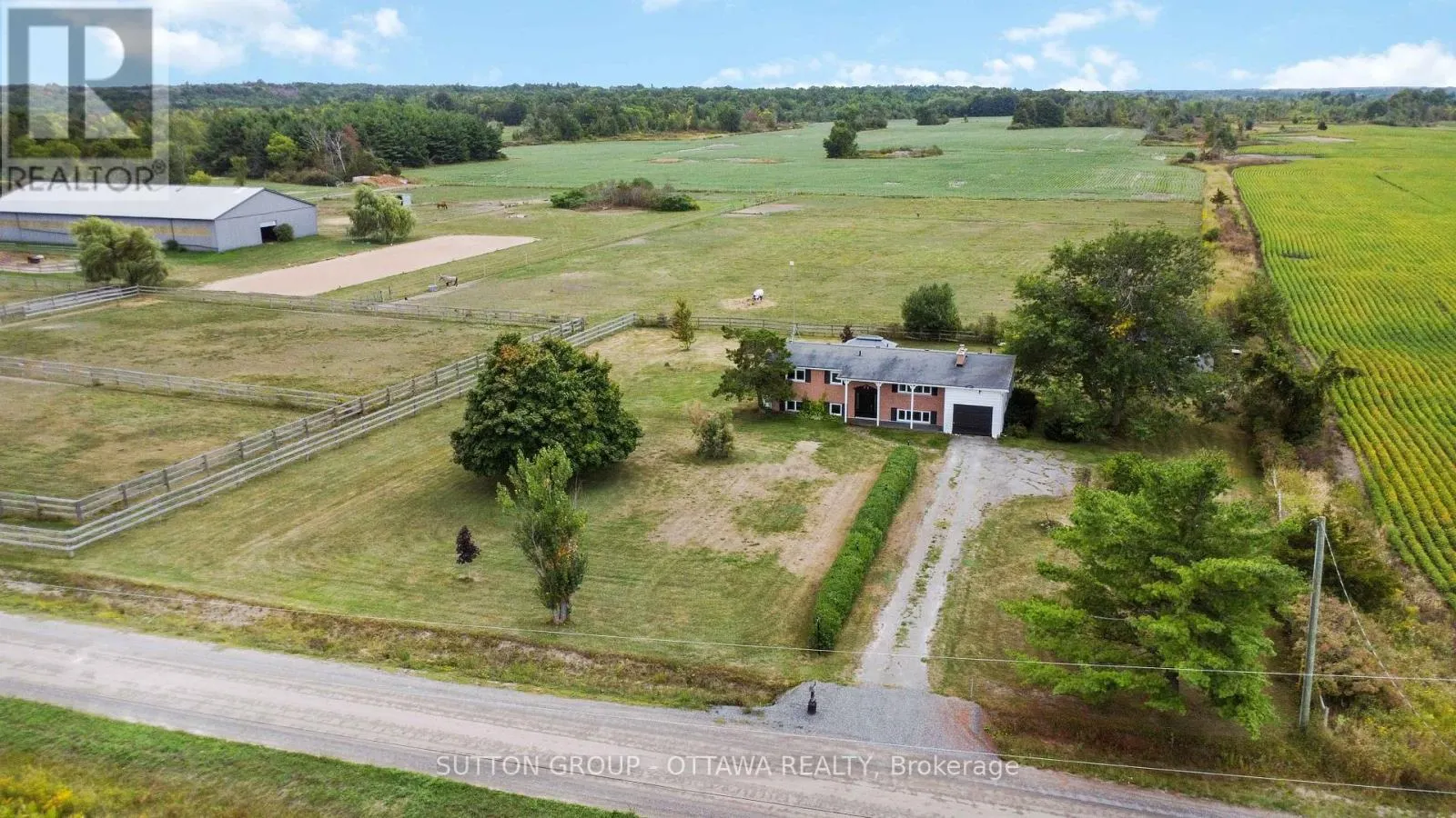 113 TAYLOR ROAD E