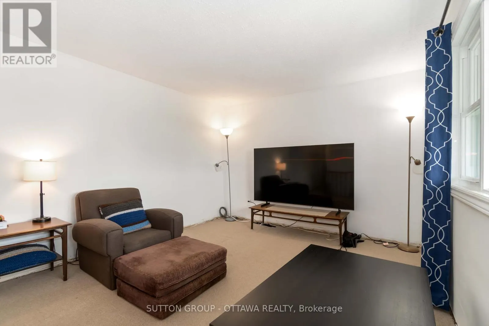 113 TAYLOR ROAD E