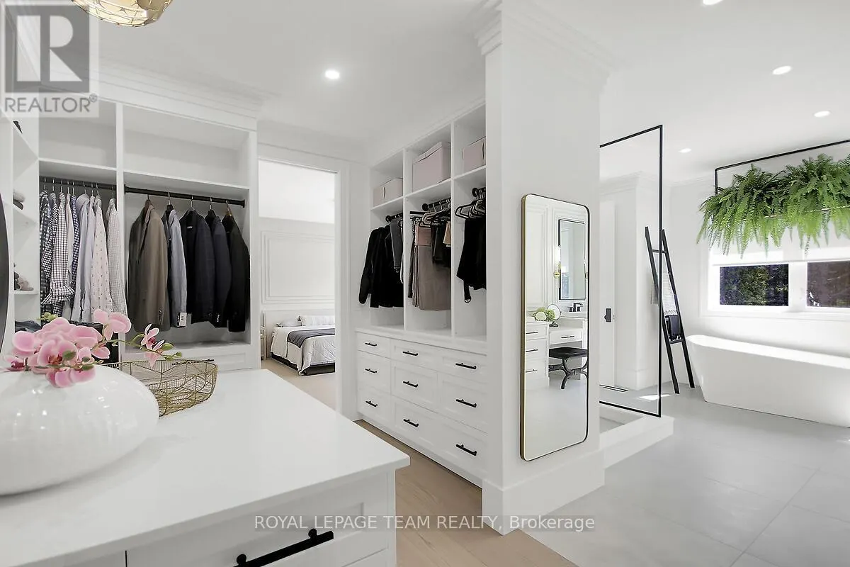 5852 RED CASTLE RIDGE