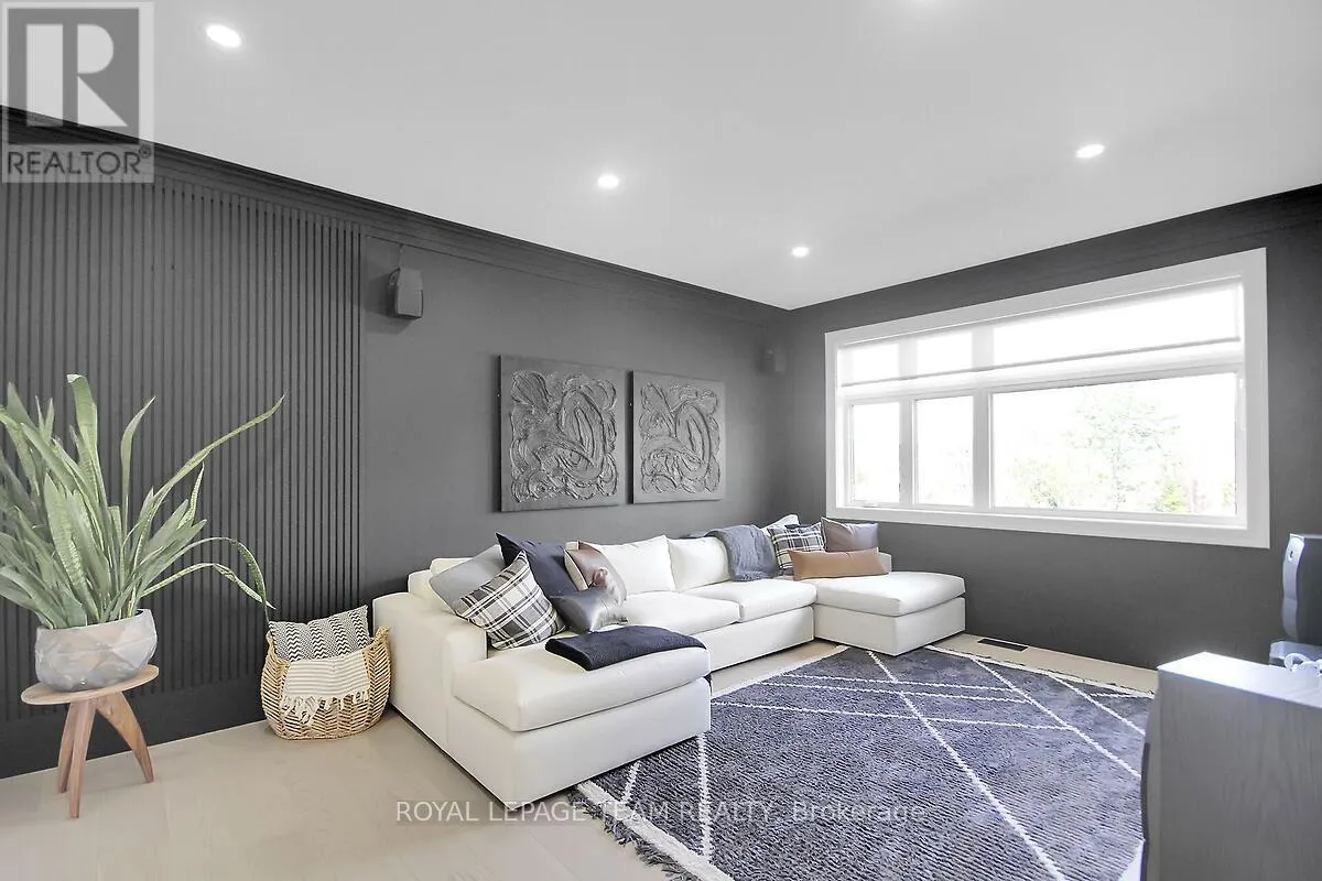 5852 RED CASTLE RIDGE