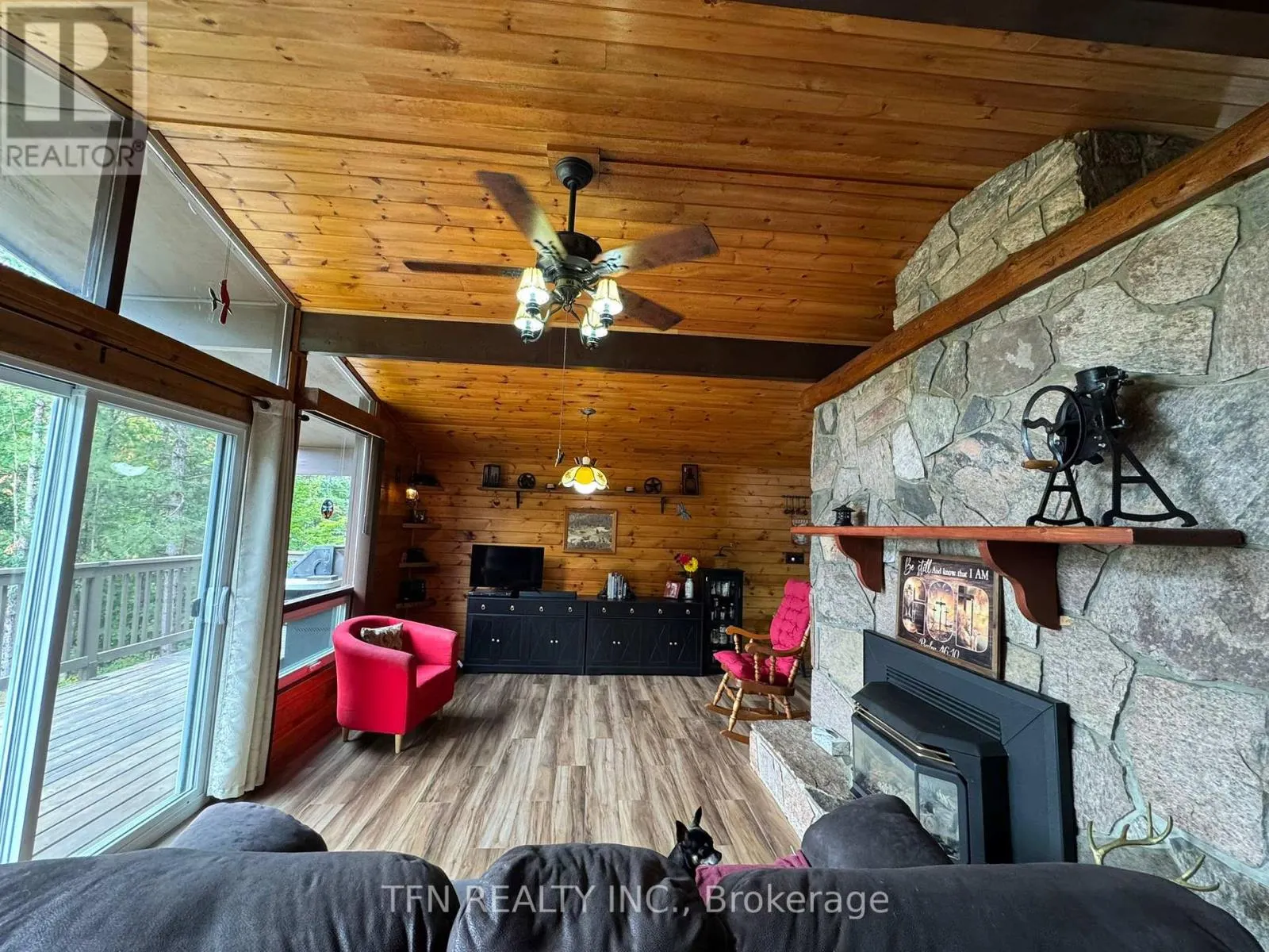 110 MACHAR STRONG BOUNDARY ROAD W