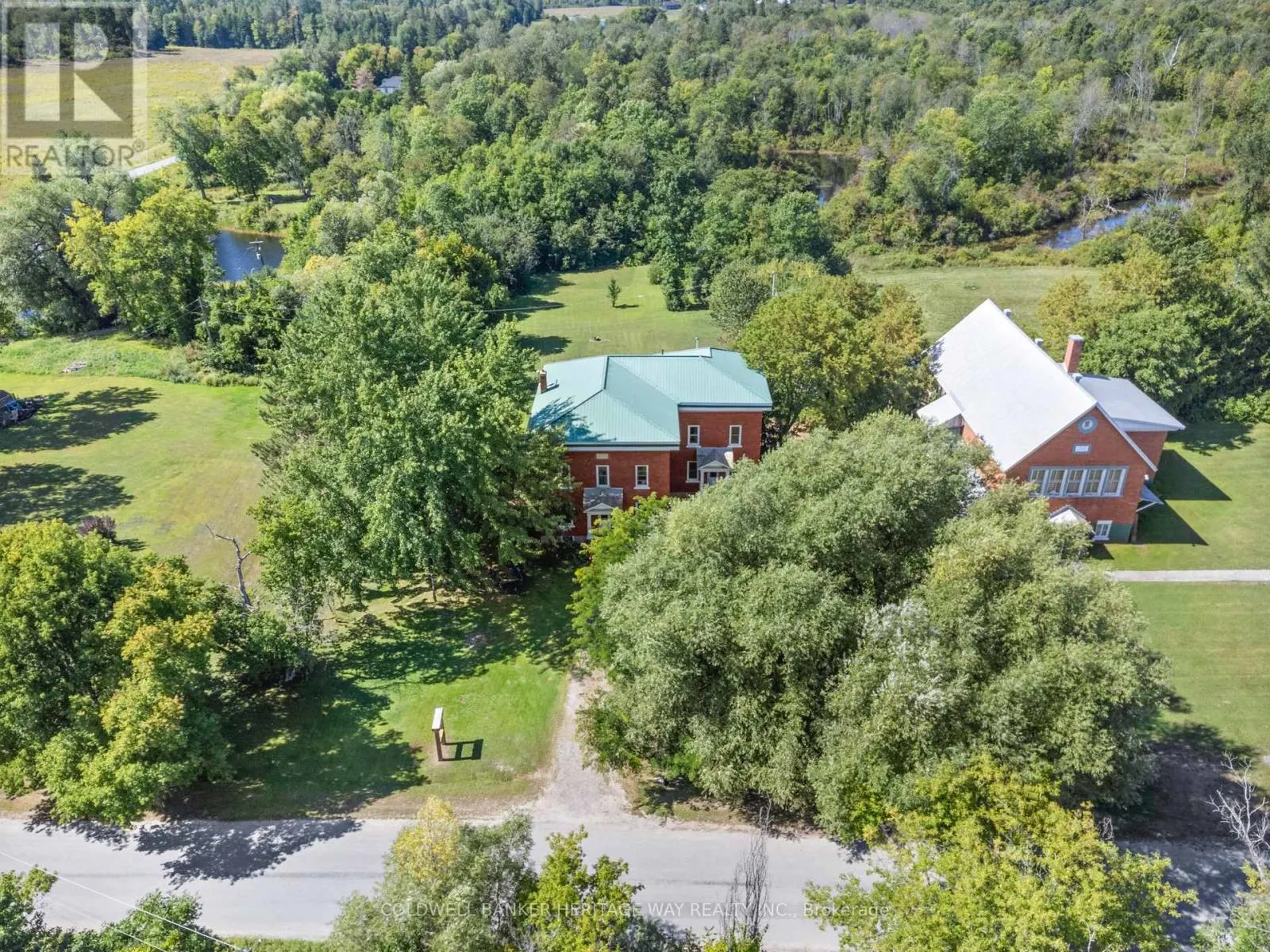 391 MOUNT ST-PATRICK ROAD