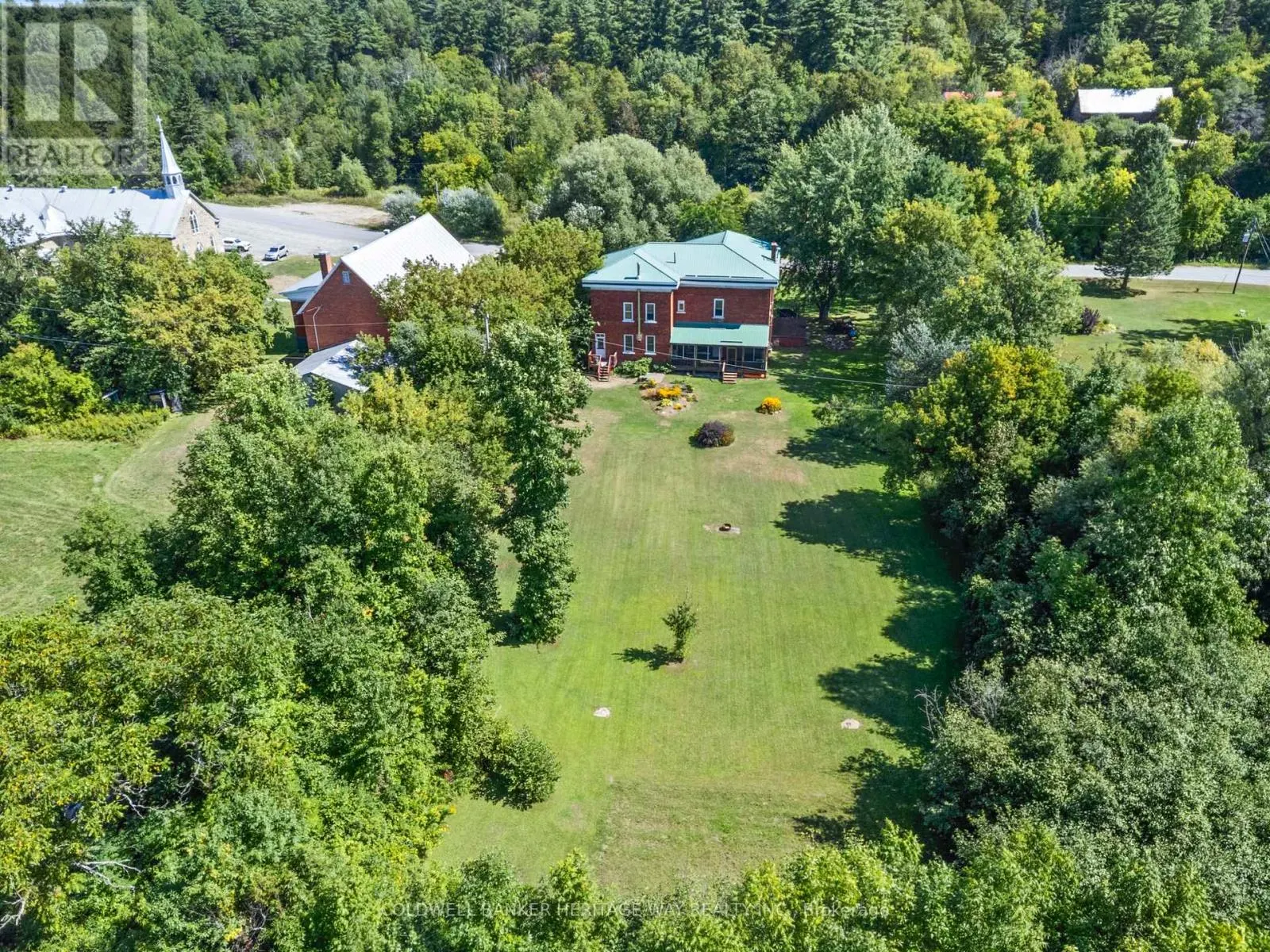 391 MOUNT ST-PATRICK ROAD