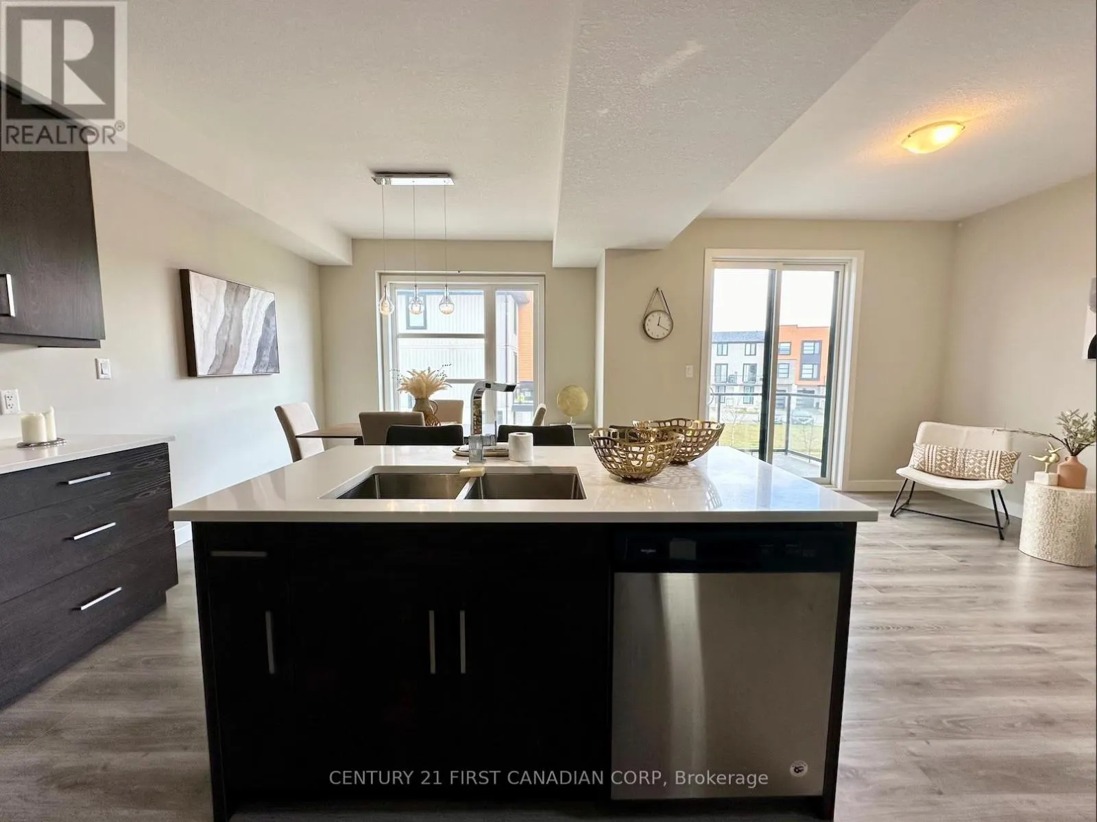 961 - 961 MANHATTAN WAY, #961