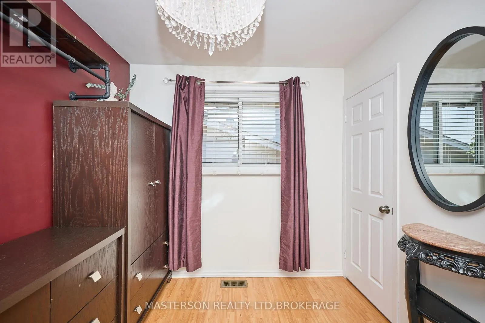 6137 KIRKLAND DRIVE