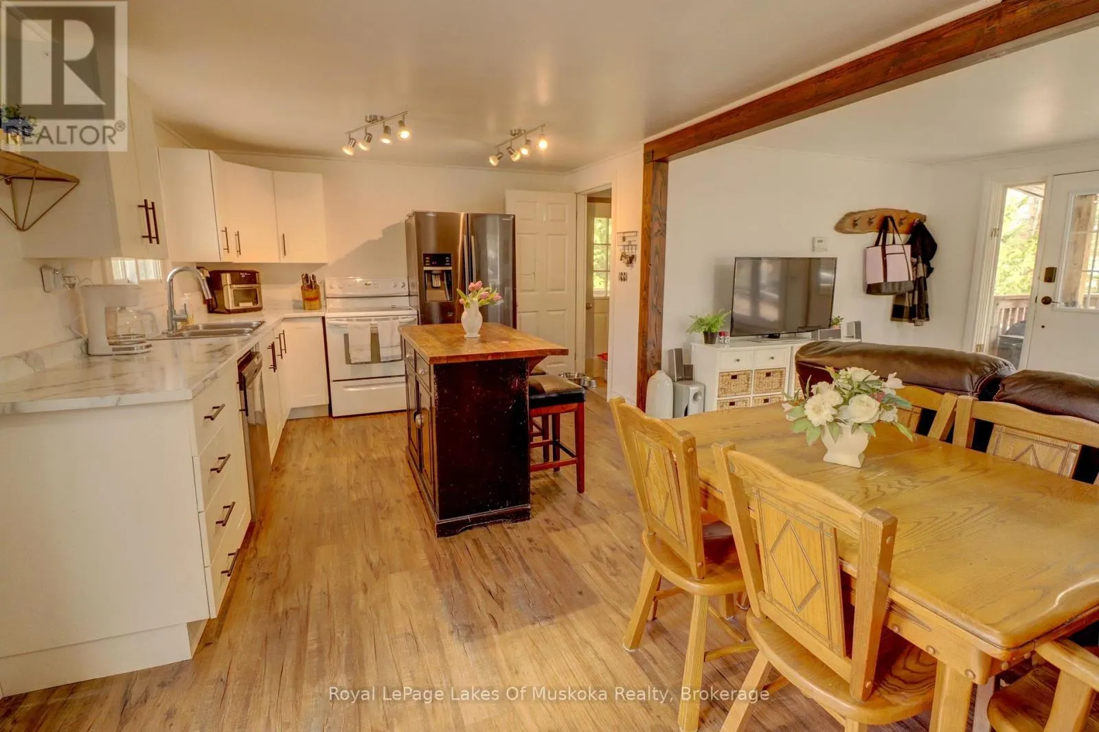 6 HIBBERD LANE