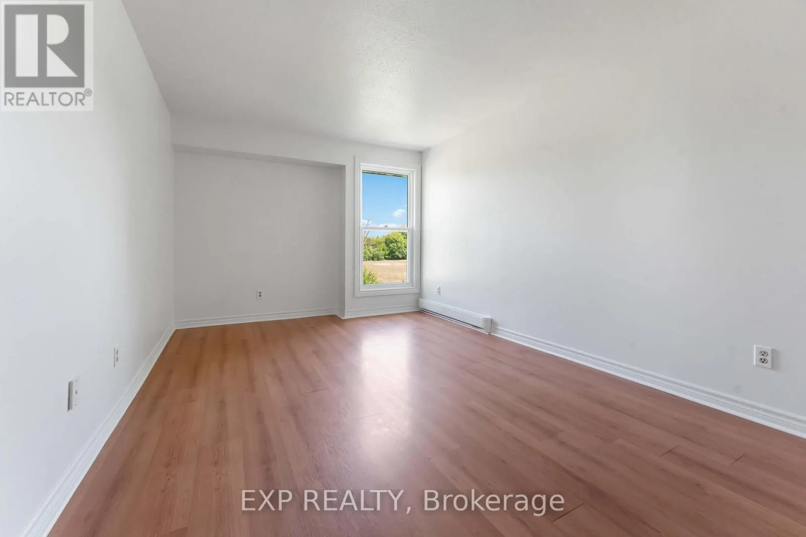 181 - 825 CAHILL DRIVE W
