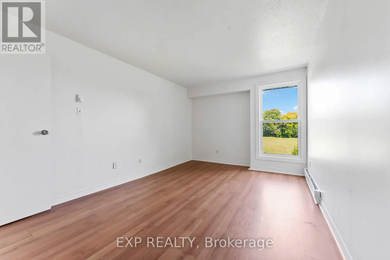 181 - 825 CAHILL DRIVE W