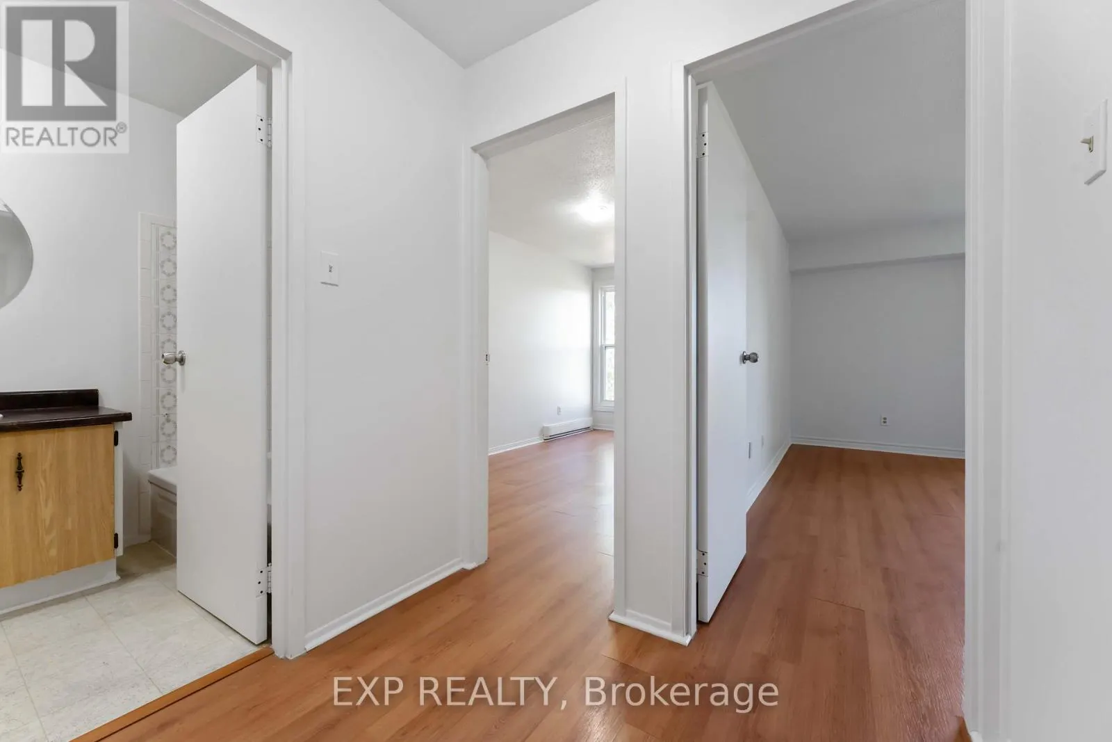 181 - 825 CAHILL DRIVE W
