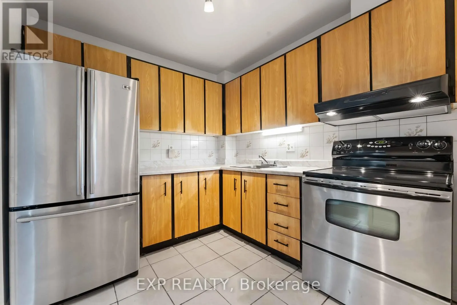 181 - 825 CAHILL DRIVE W