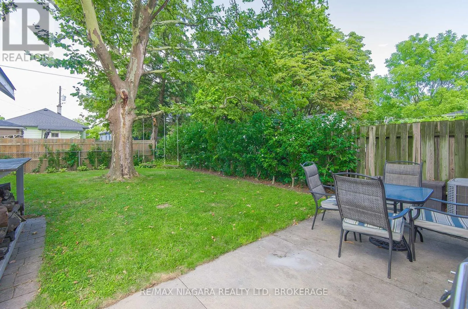 5 GLEN AVENUE