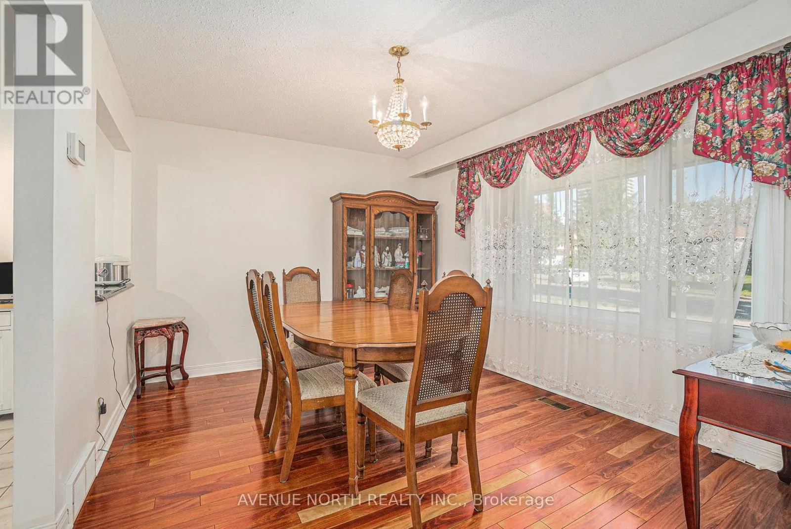 235 LINCOLN HEIGHTS ROAD