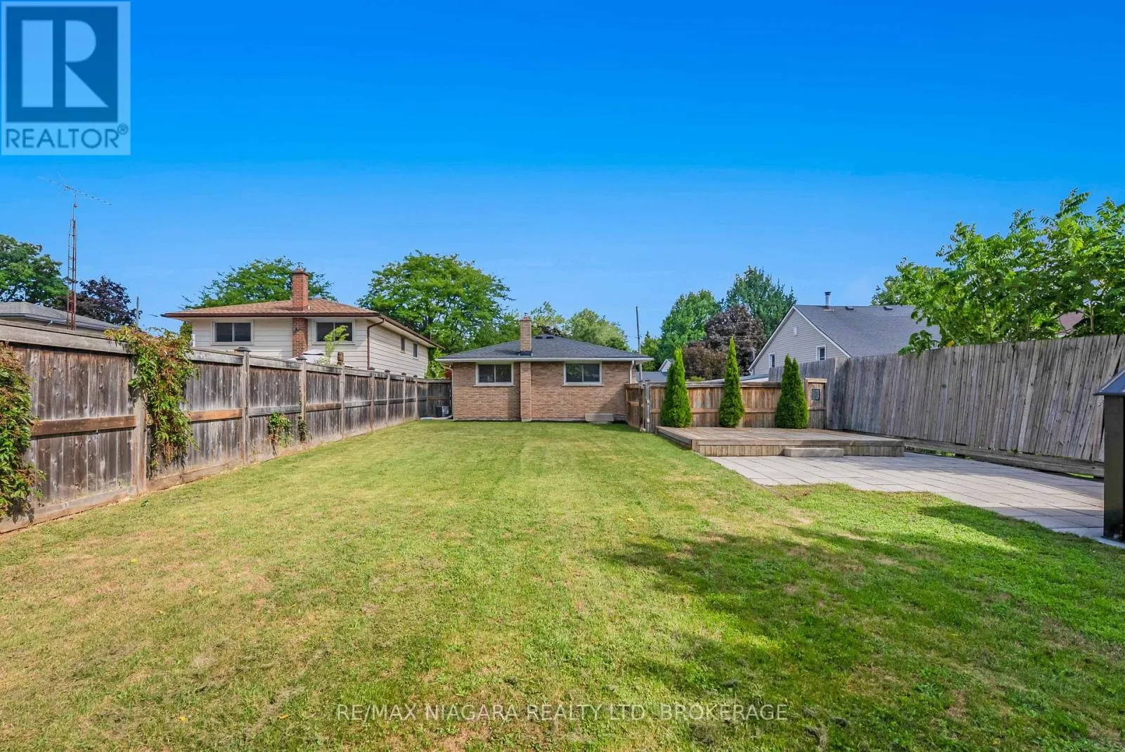 6160 CHURCH'S LANE