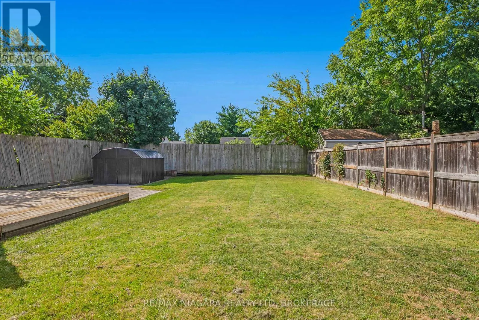 6160 CHURCH'S LANE