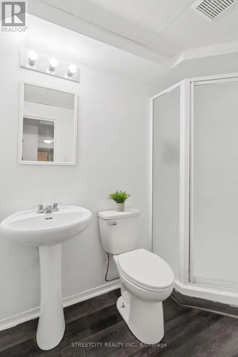 81 - 1247 HURON STREET, #81