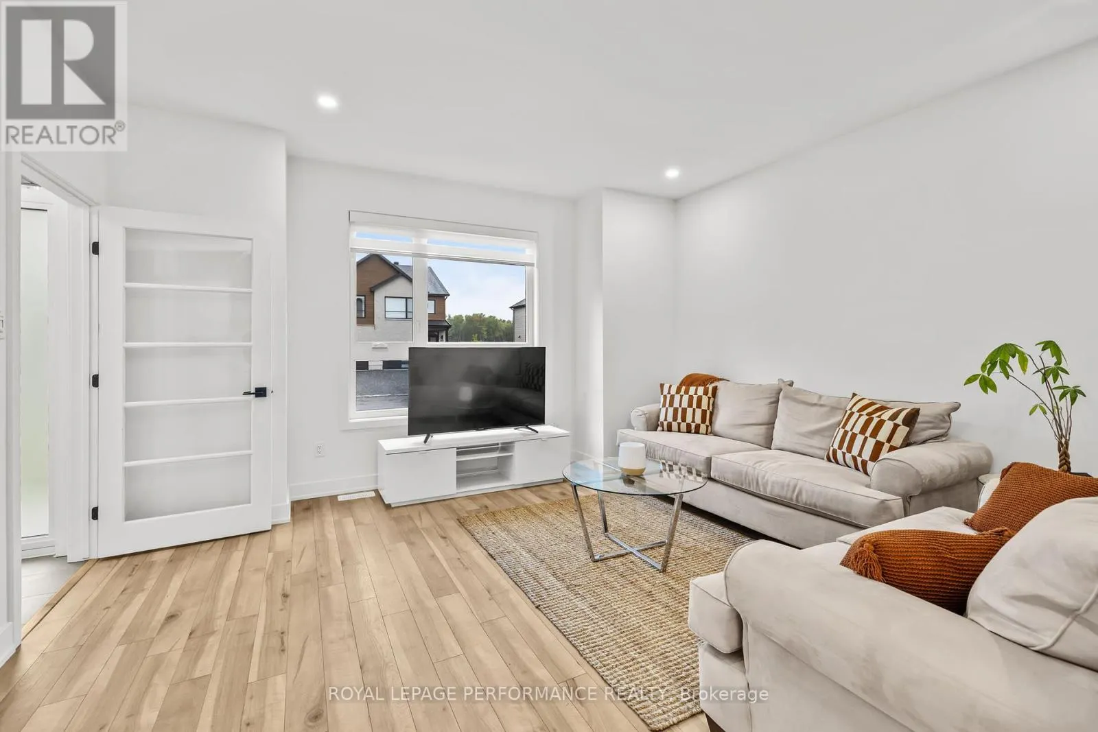 416 JUNIPER STREET