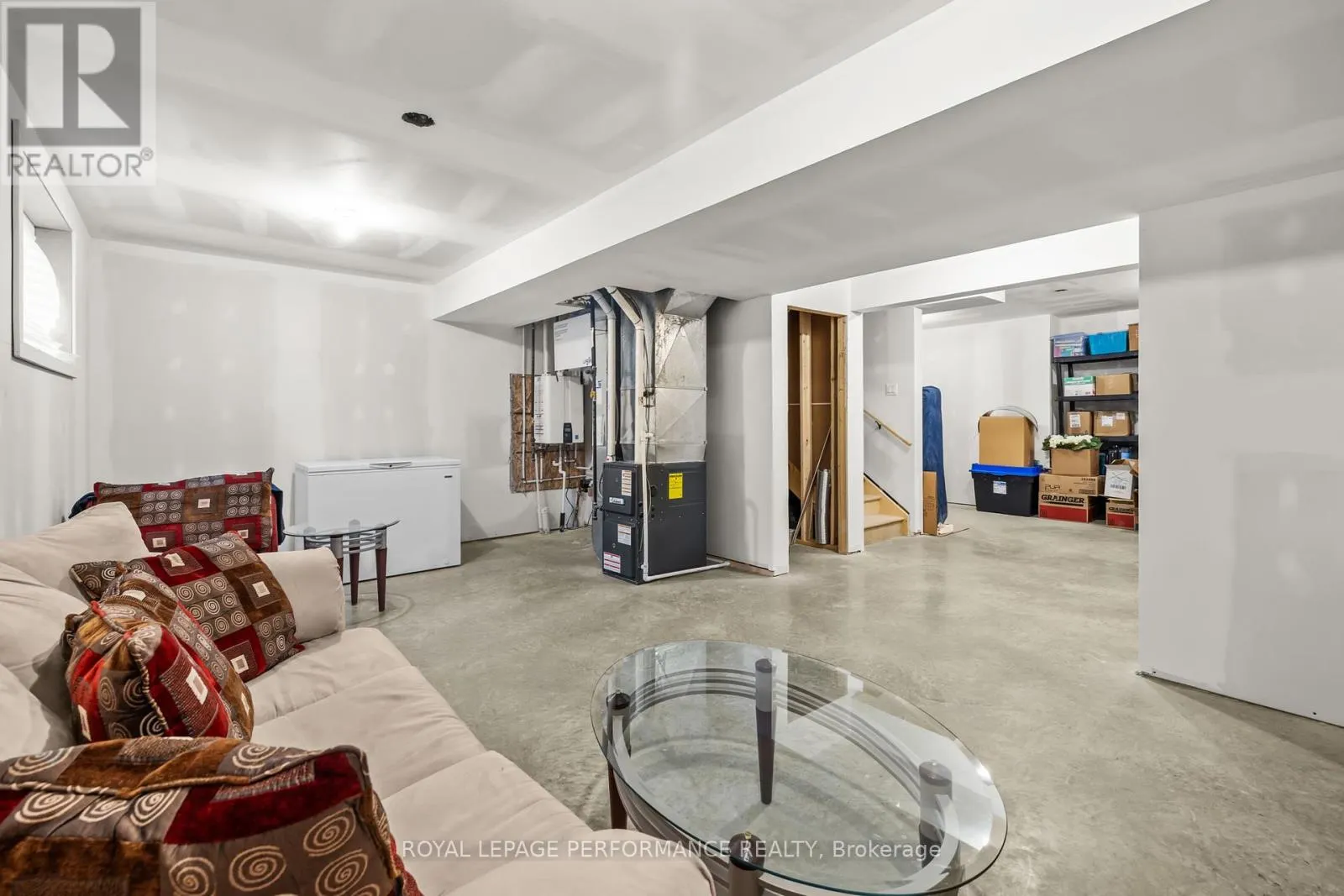 416 JUNIPER STREET
