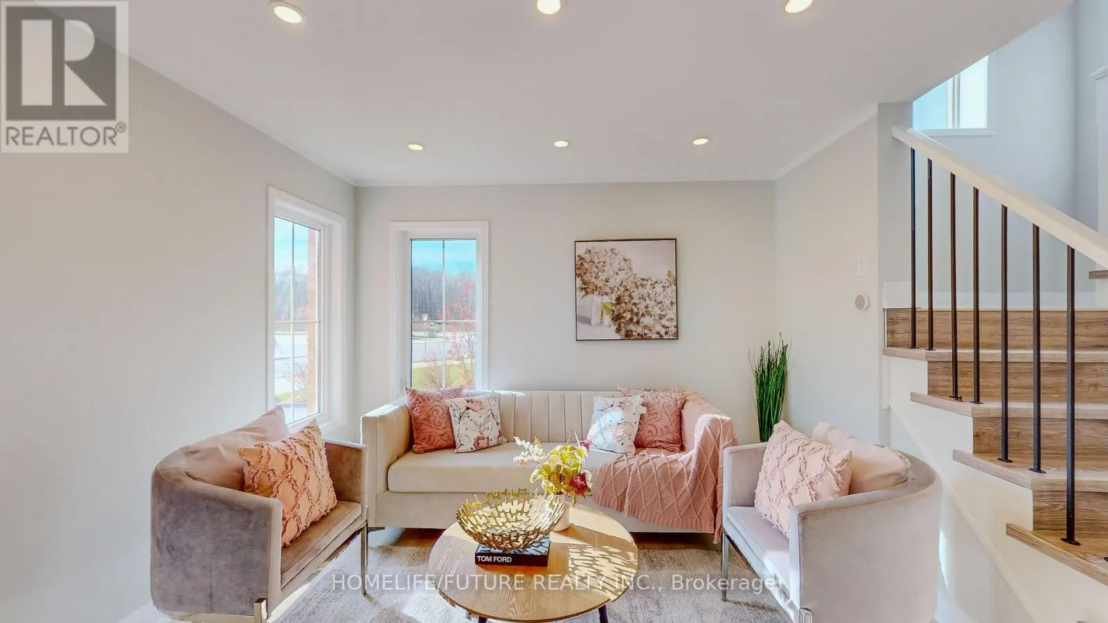 350 SEABROOK DRIVE