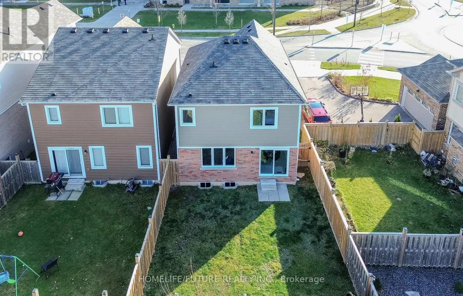 350 SEABROOK DRIVE