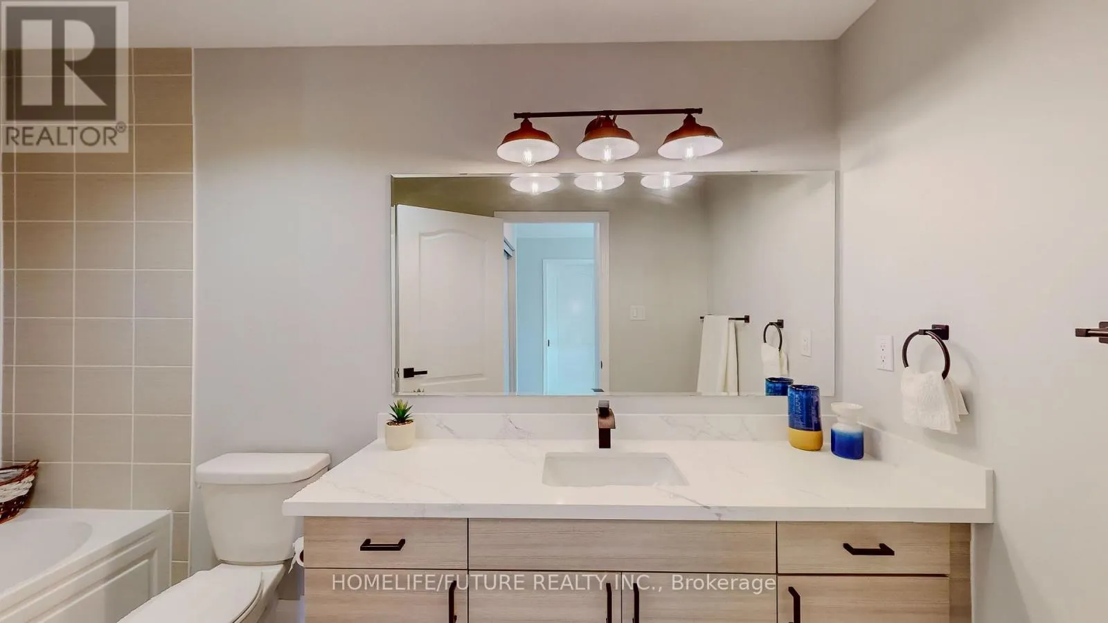 350 SEABROOK DRIVE