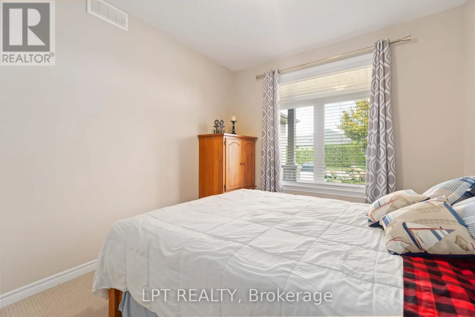 100 BLACKHORSE DRIVE