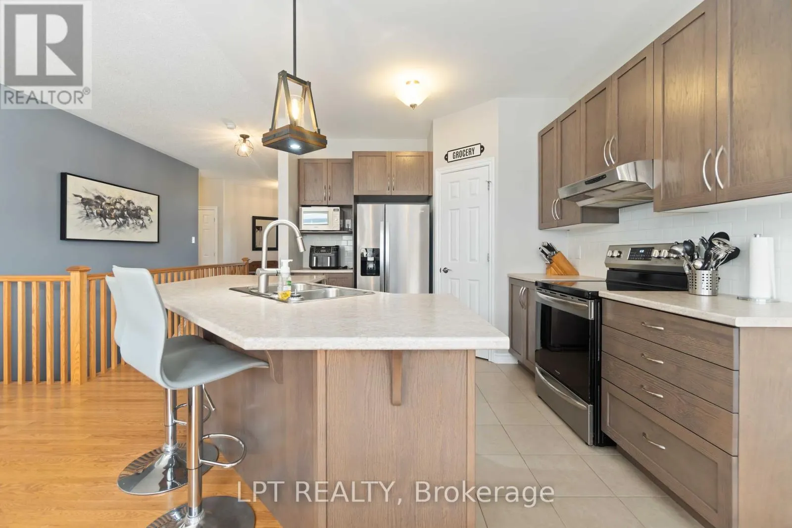 100 BLACKHORSE DRIVE