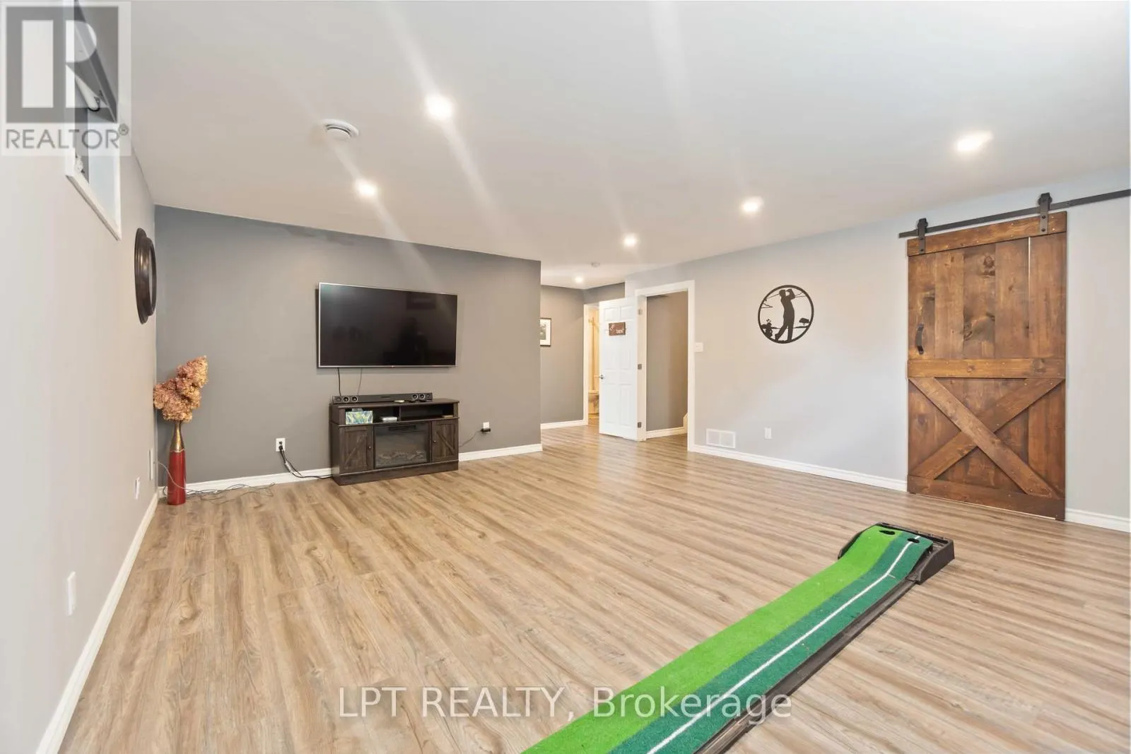 100 BLACKHORSE DRIVE
