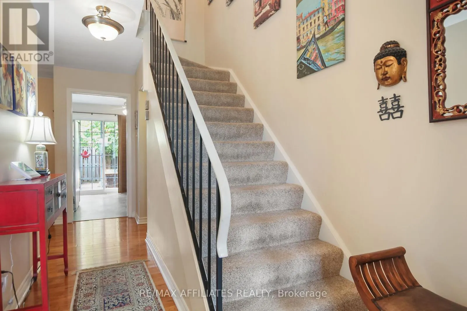 1065 MEADOWLANDS DRIVE