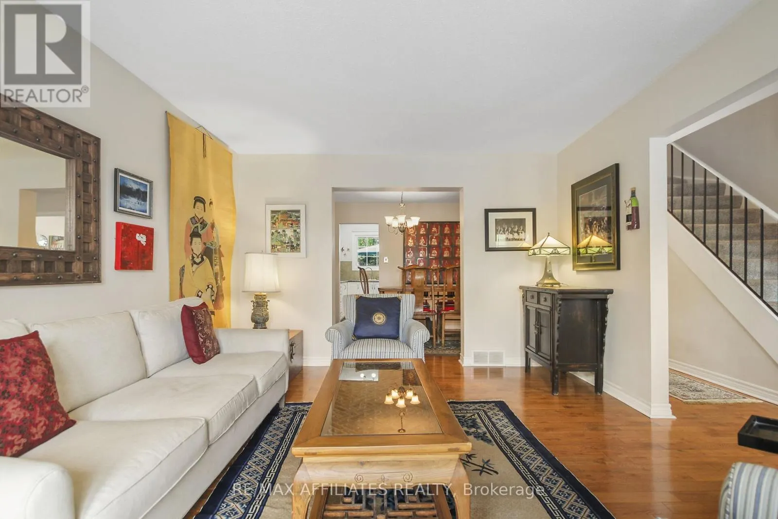 1065 MEADOWLANDS DRIVE