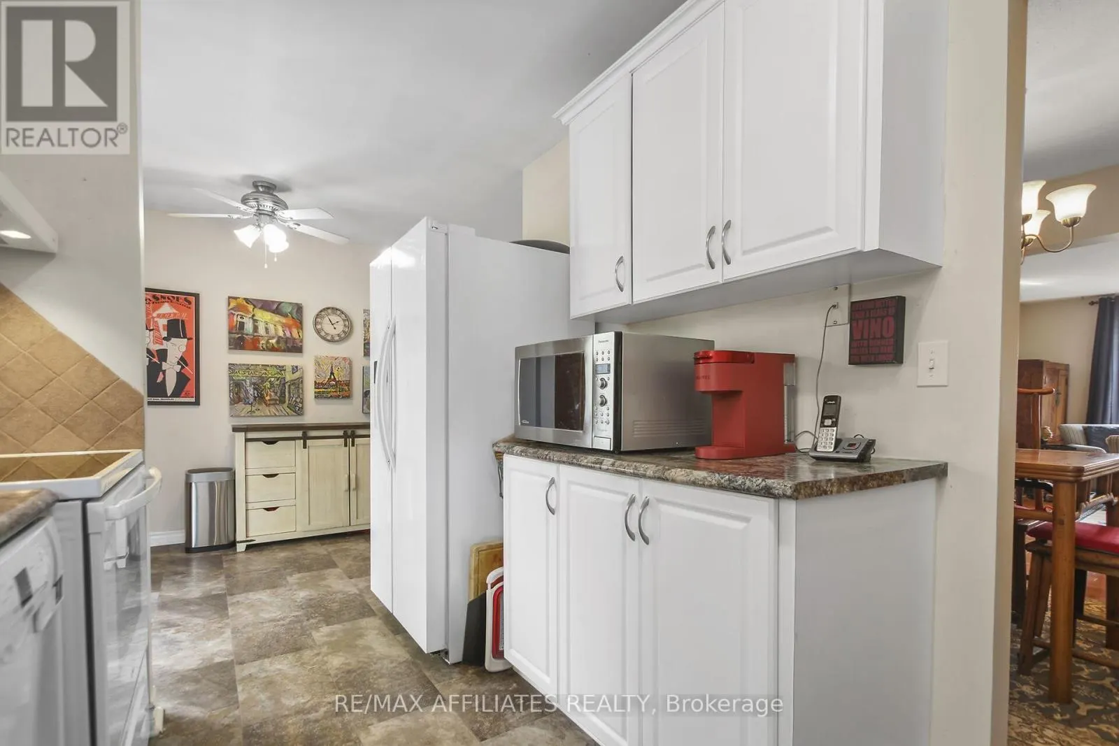 1065 MEADOWLANDS DRIVE