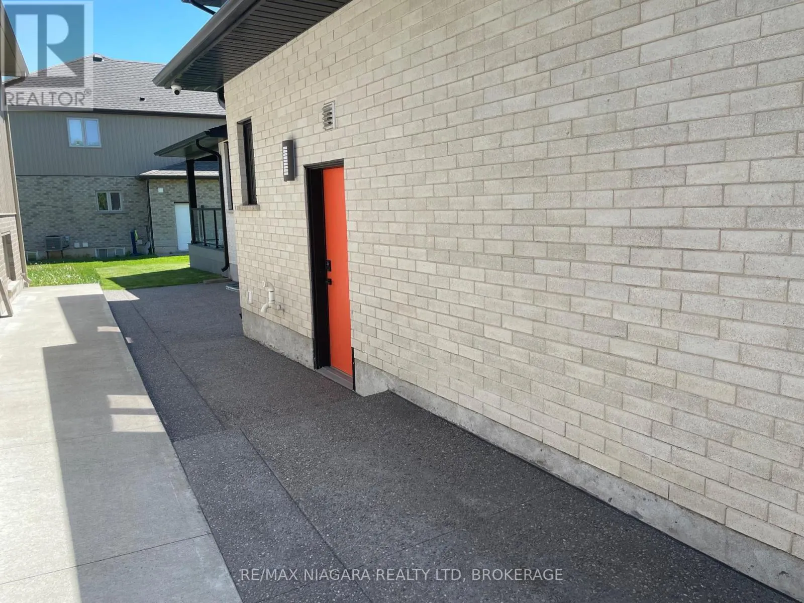 6484 SAM IORFIDA DRIVE