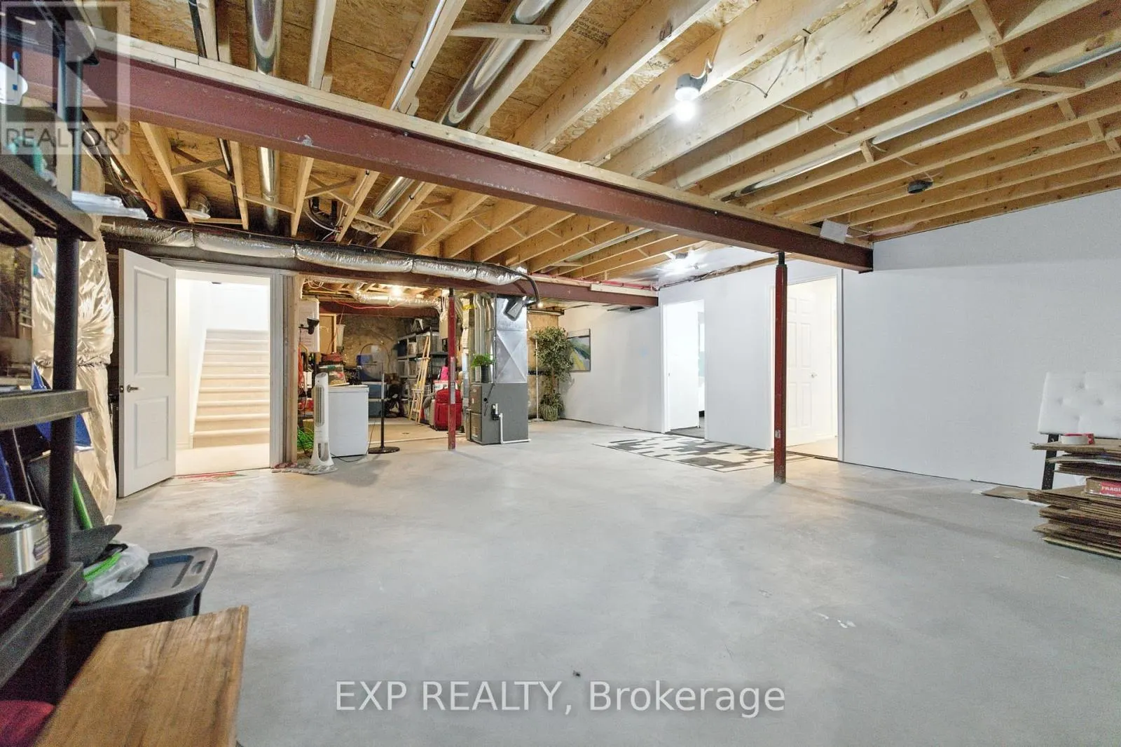 202 DOWSLEY CRESCENT