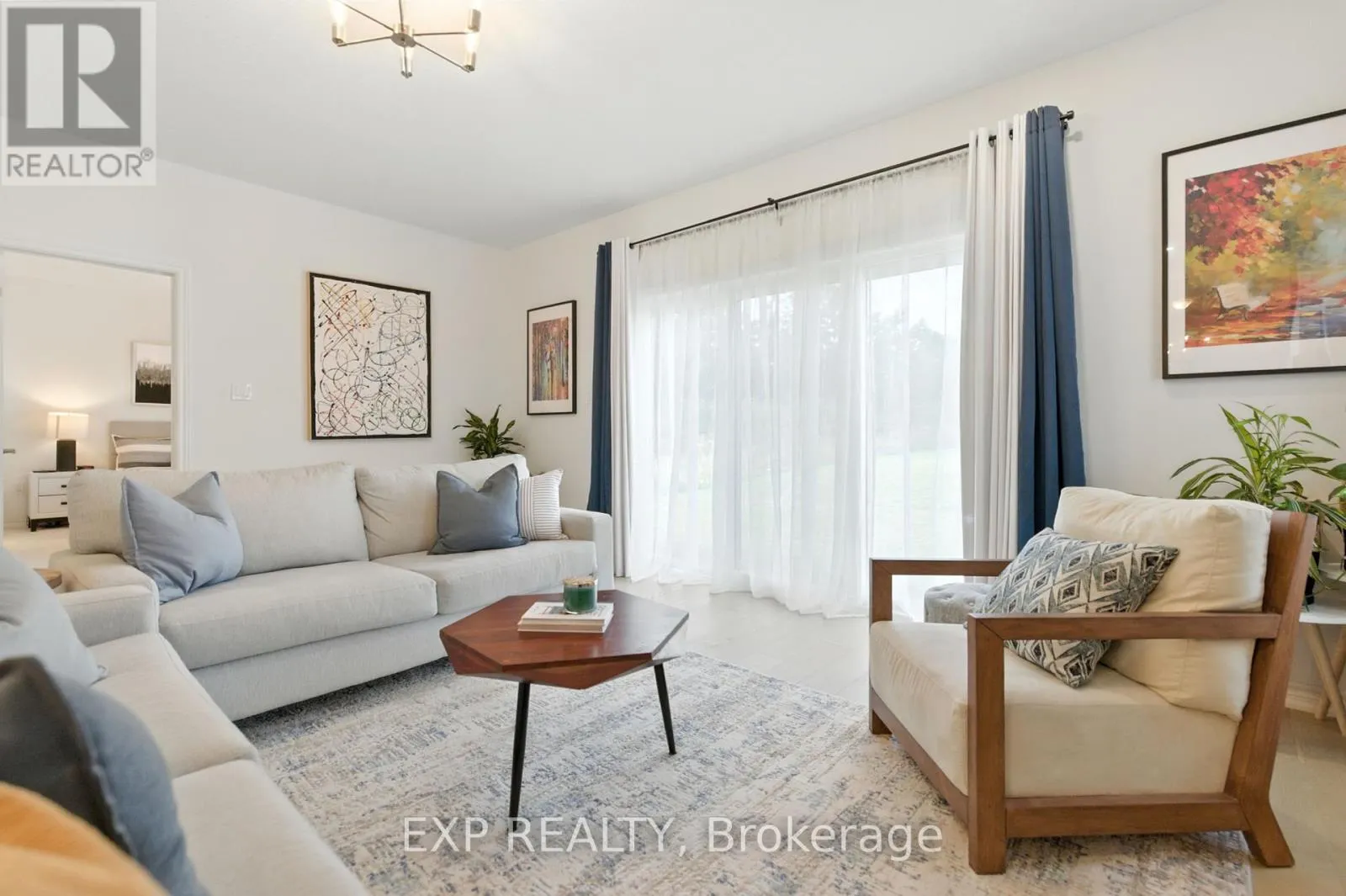 202 DOWSLEY CRESCENT