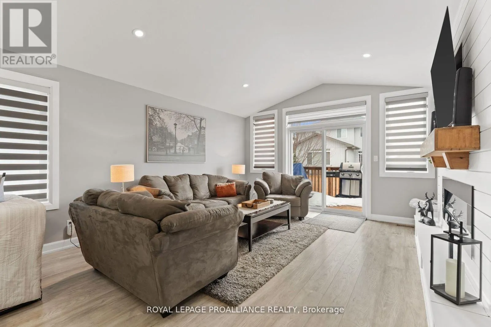 90 ALDERSGATE DRIVE
