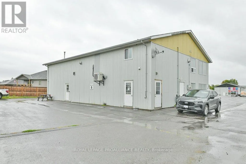 6 - 400 W FRONT STREET, #6
